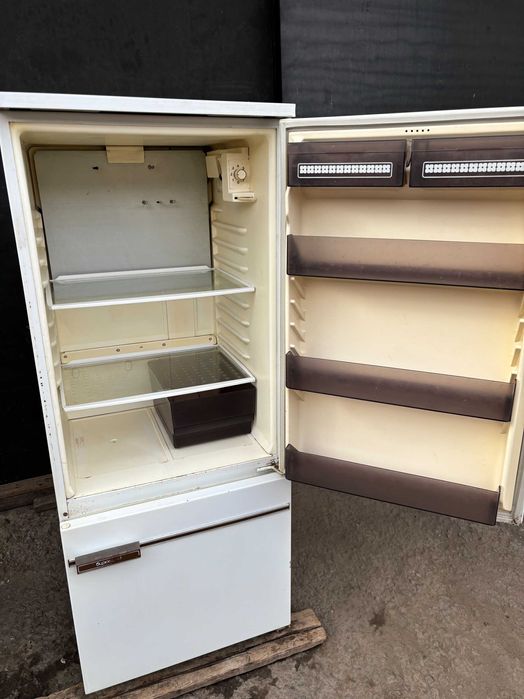 Холодильник двухкамерный КАЧЕСТВО .