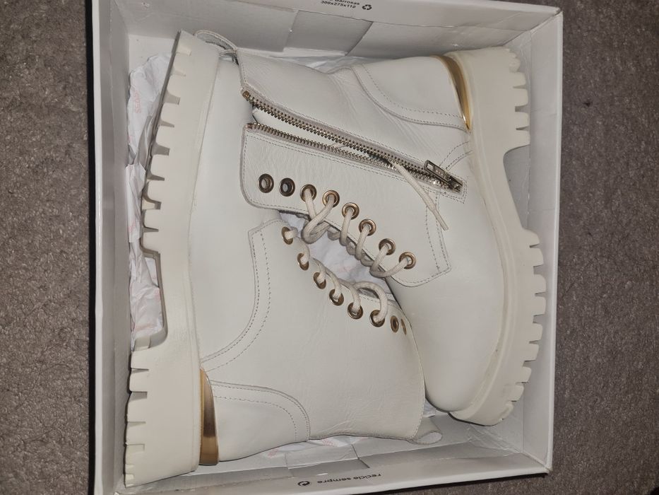 Botas em pele seaside