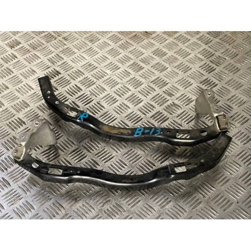 Направляющие фар Subaru Legacy Outback, год 2003-2006
