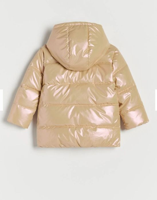 Reserved Куртка 74-80р. осінь-весна стьобана. М'яка, невагома. Нова