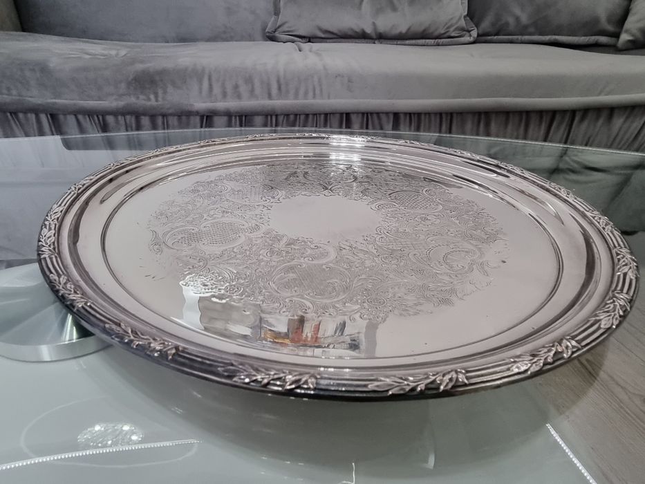 Duży posrebrzany i sygnowany plater