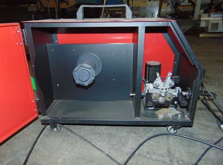 Podajnik drutu do spawarki laserowej FWS-01A