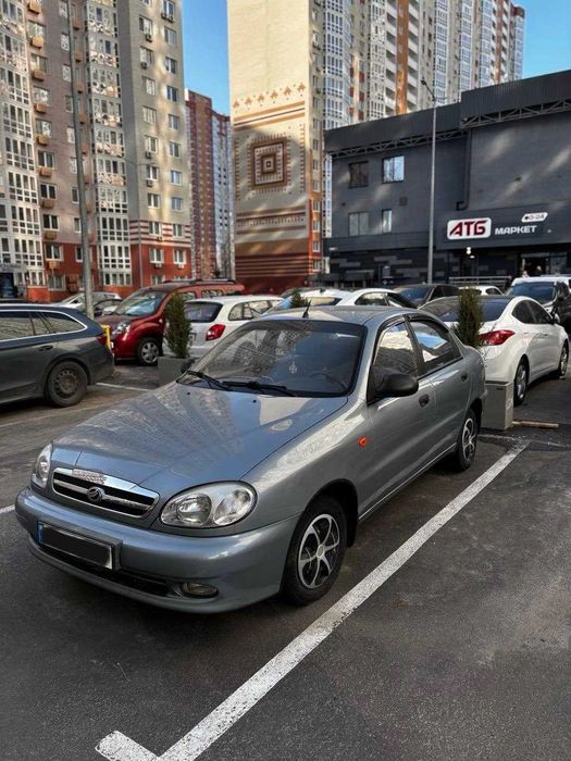 Продам автомобіль ланос