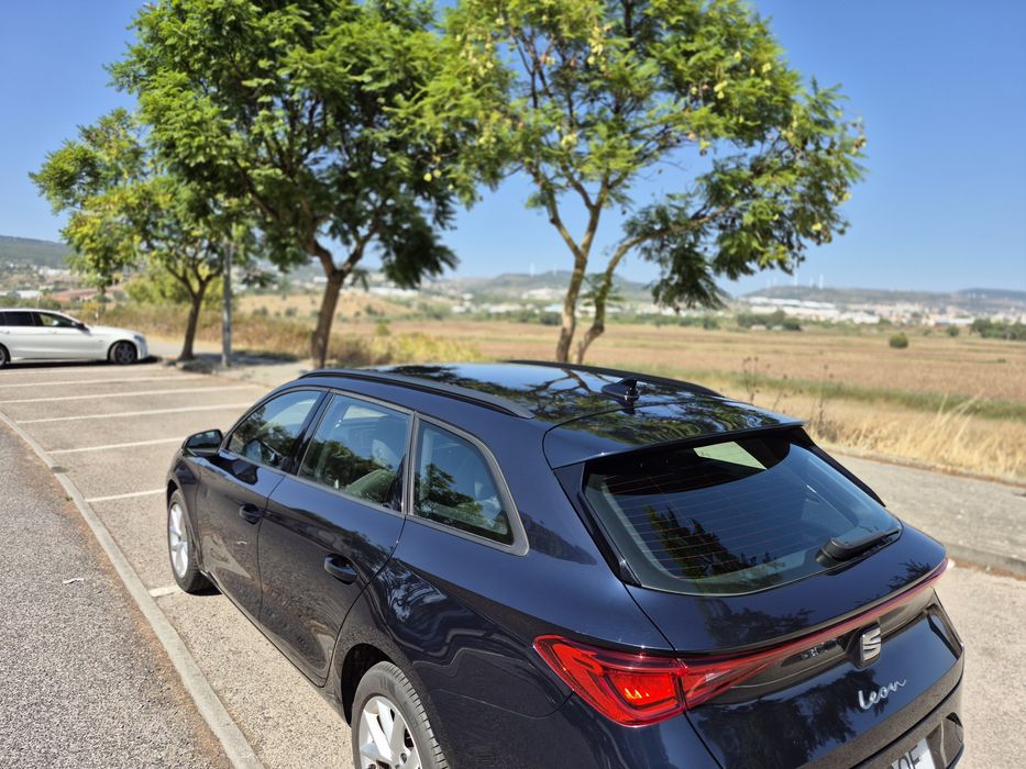 Seat Leon 1.0 Tsi Sportstourer 2022 Automático