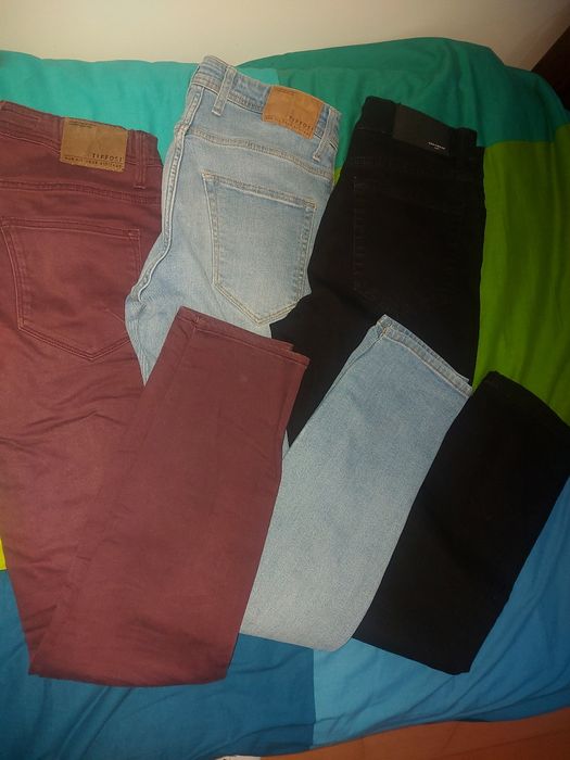 Calças de ganga de rapaz