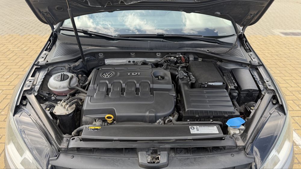 Vendo VW Golf 7 Variant 1.6 TDI DSG