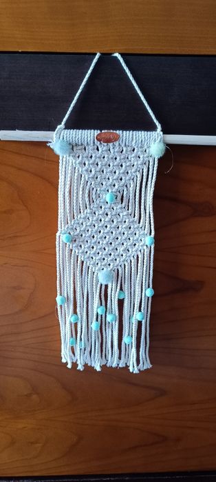 Várias peças em macramé