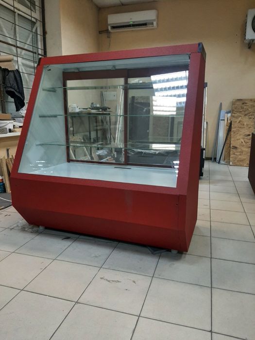 Холодильна вітрина «KUM snack-red» 1.2