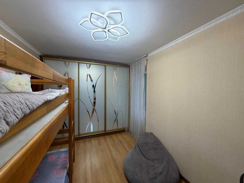 Продам 2к квартиру ул. Терещенківська 4 (ж/м Левобережный 1)