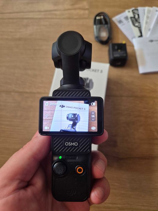 Dji Osmo Pocket 3 + 2 mikrofony dji mic mini biały i czarny, komplet jak nowy, GWARANCJA do 09.01.2028