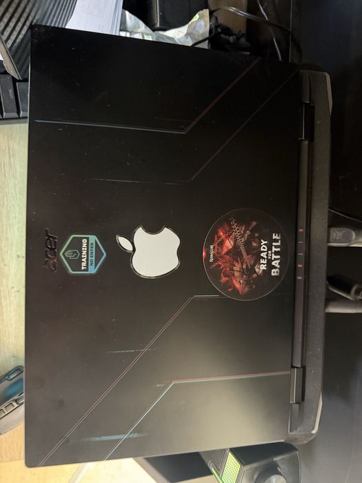 Portatil gamer Acer nitro 5 I9 RTX 4060 8g 32g ram