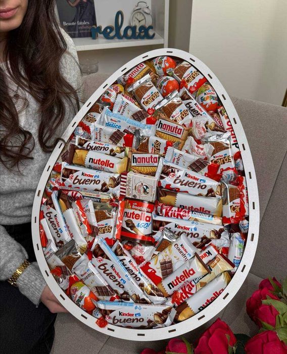 Подарунок Мега Кіндер, для неї, для дитини, на день Святого Валентина