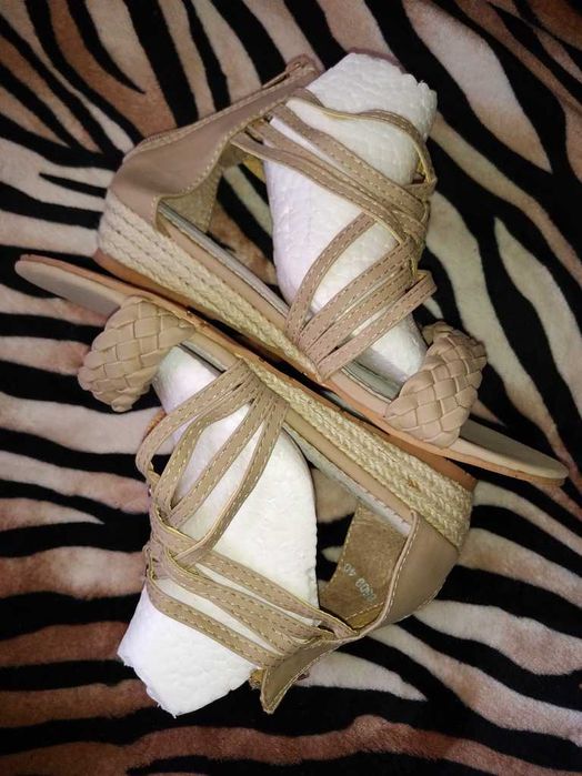 Sandały rzymianki 40 espadryle NOWE