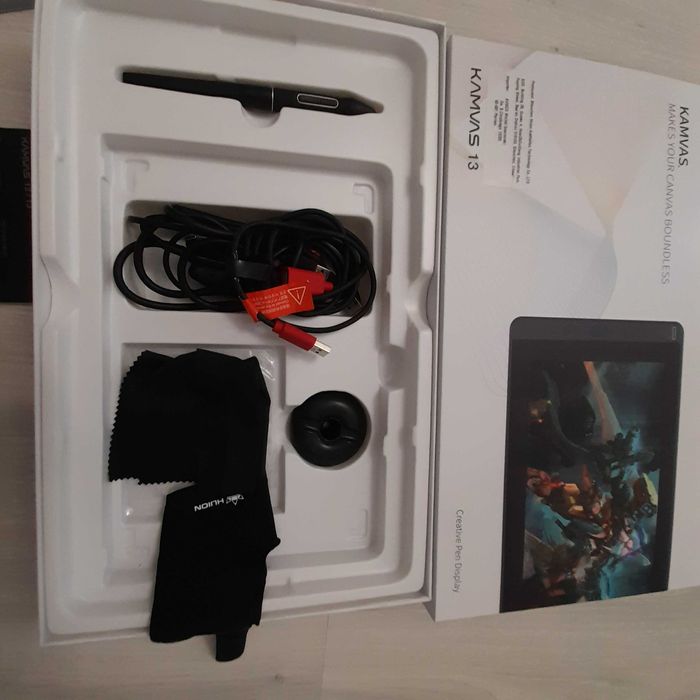 Tablet Graficzny Huion Kamvas 13 czarny