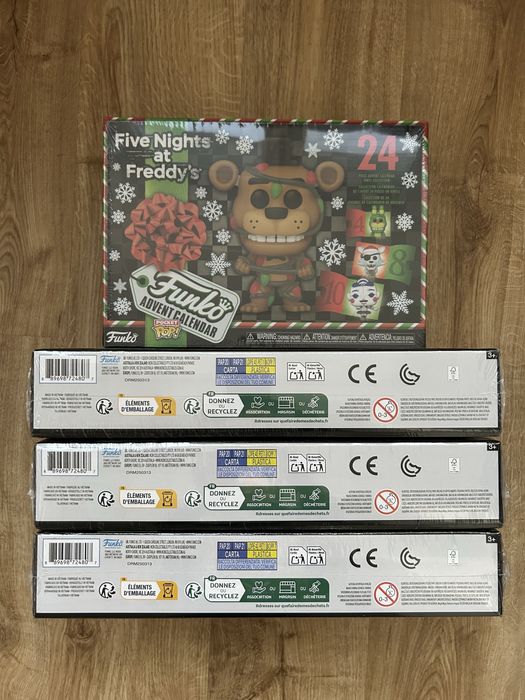 Адвент календар Funko FNAF 24 фігурки П’ять ночей Freddy Фредді вініл