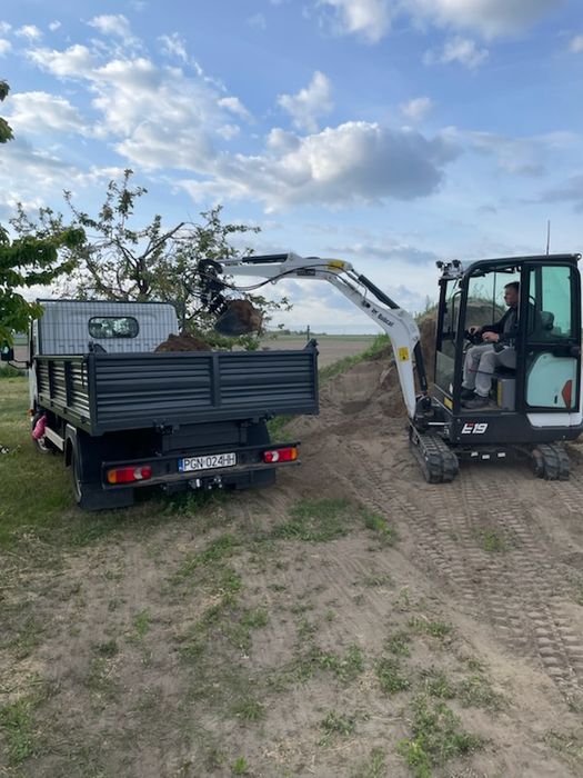 Usługi Minikoparką Bobcat Wywrotka do 3,5t
