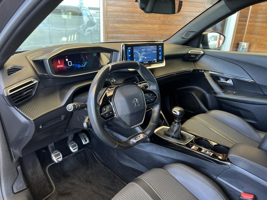 Peugeot 2008 1.2 PureTech GT Line