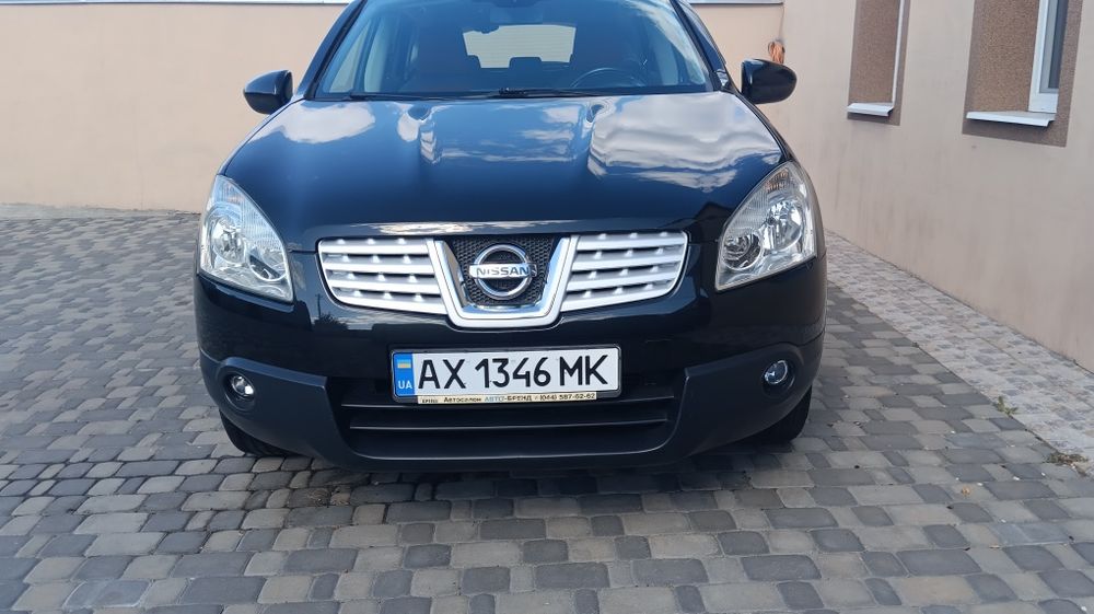 Продам автомобиль Ниссан