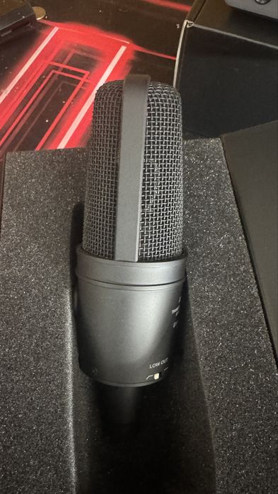 Audio-Technica AT4033a – Bardzo mało używany – Stan idealny