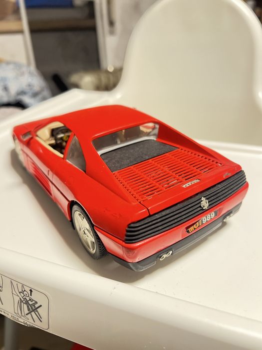 Ferrari 348 Escala 1/18