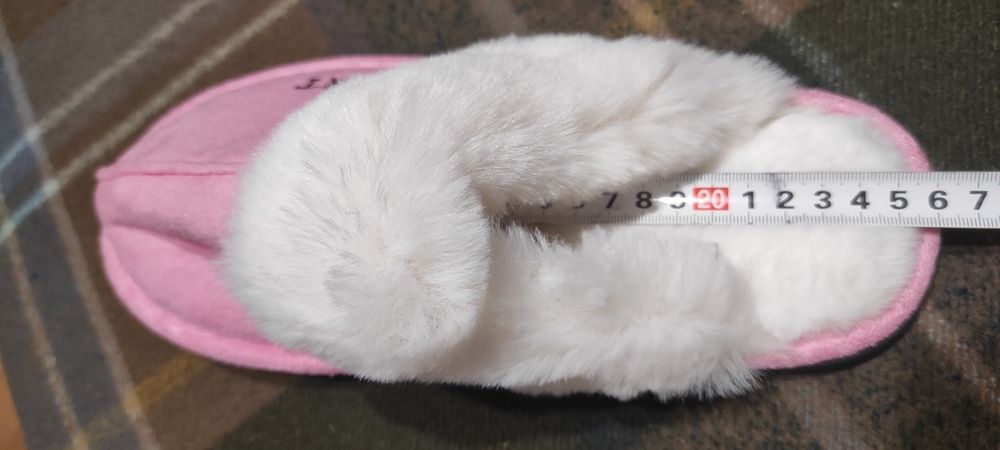 Kapcie r.42 (26 cm.)