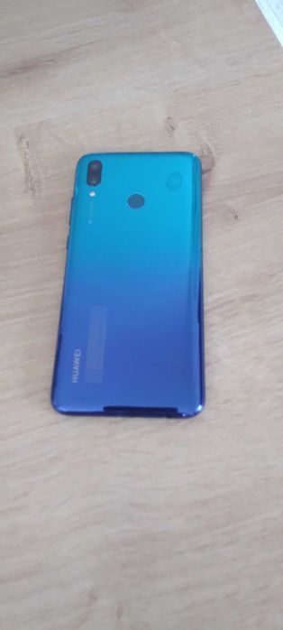 Telemóvel  HUAWEI avariado para peças