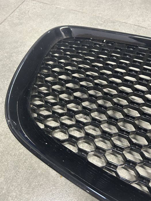 Atrapa Jaguar F-pyce