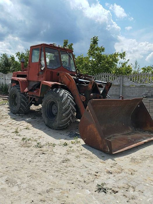 Продам навантажувач фронтальний Т-156