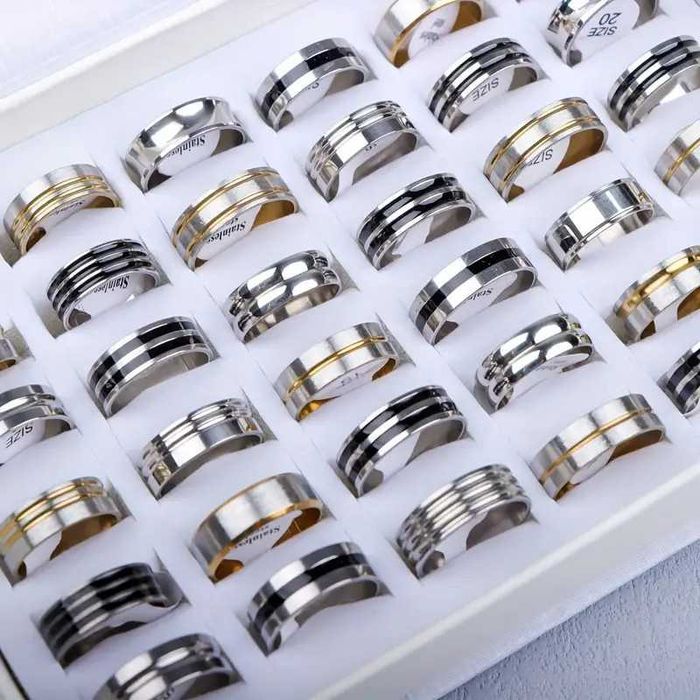 Anéis em aço inoxidável para homens, com estilo. Tam. 16 ao 21. Novos.