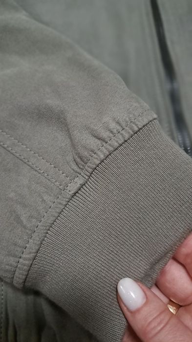 Продам чоловічу куртку