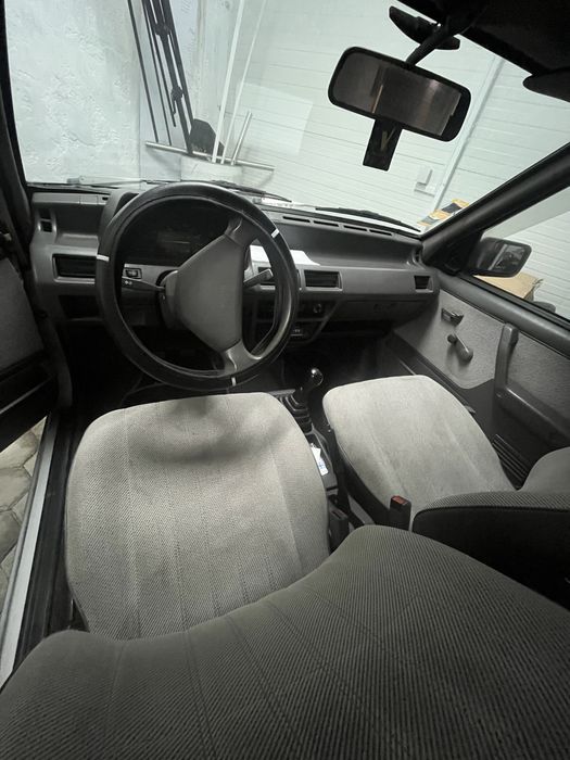 Nissan Micra K10 de 89. 1000 cc