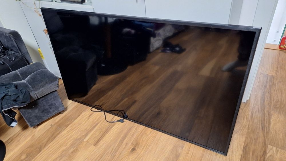 Samsung Smart TV 58 cali UE58MU6122K