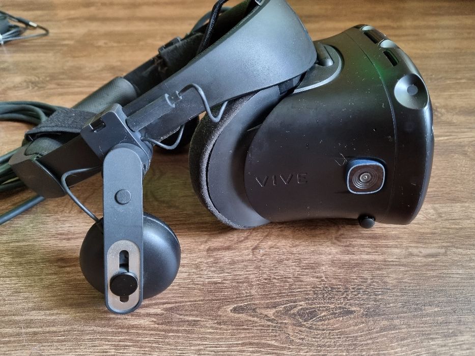 Окуляри віртуальної реальності HTC Vive Cosmos Elite Headset
