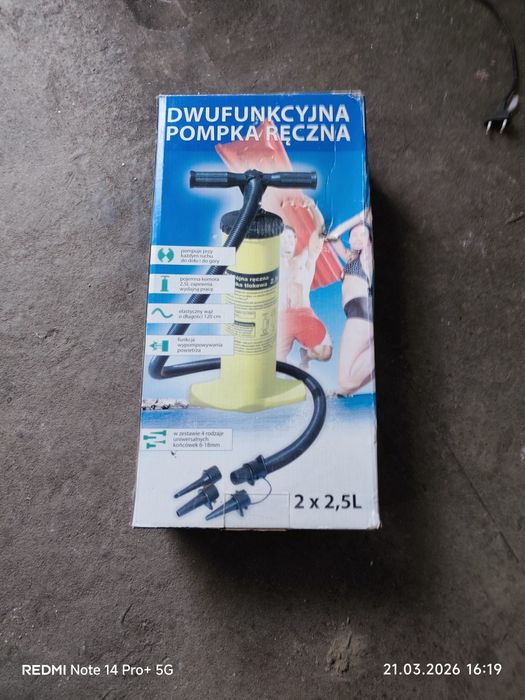 Pompka do materaca/ pontonu 2x2,5l