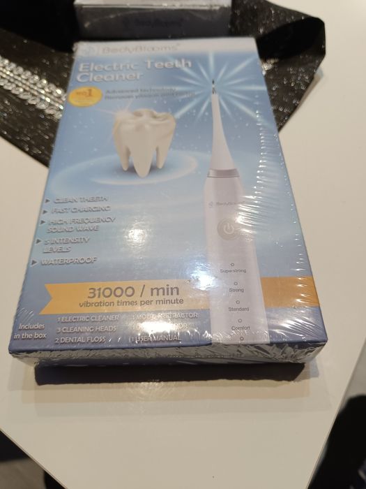 Bodyblooms elektryczny czyścik