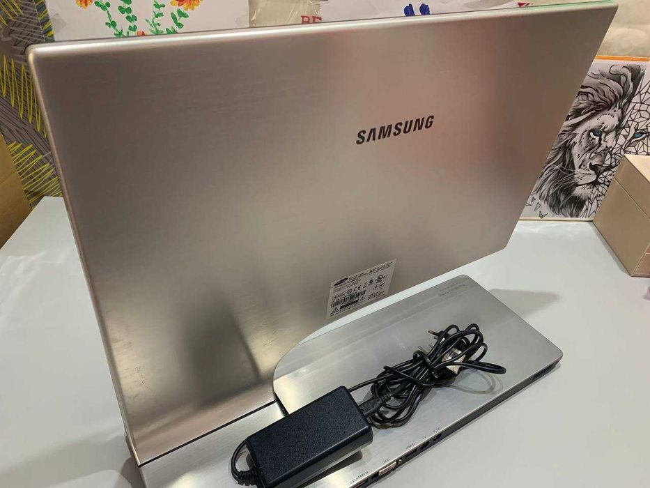 Монітор 23" Samsung S23A950D
