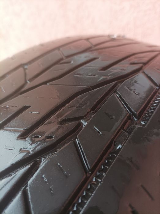 Літні шини 215 65 р 16