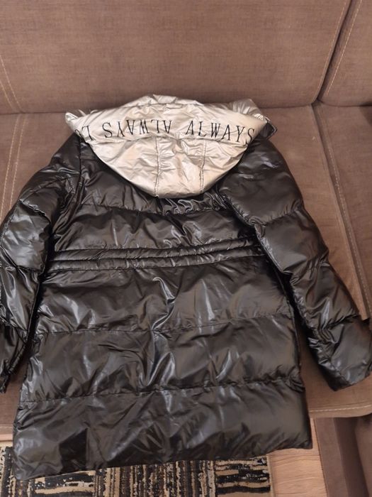 Kurtka zimowa 140/146