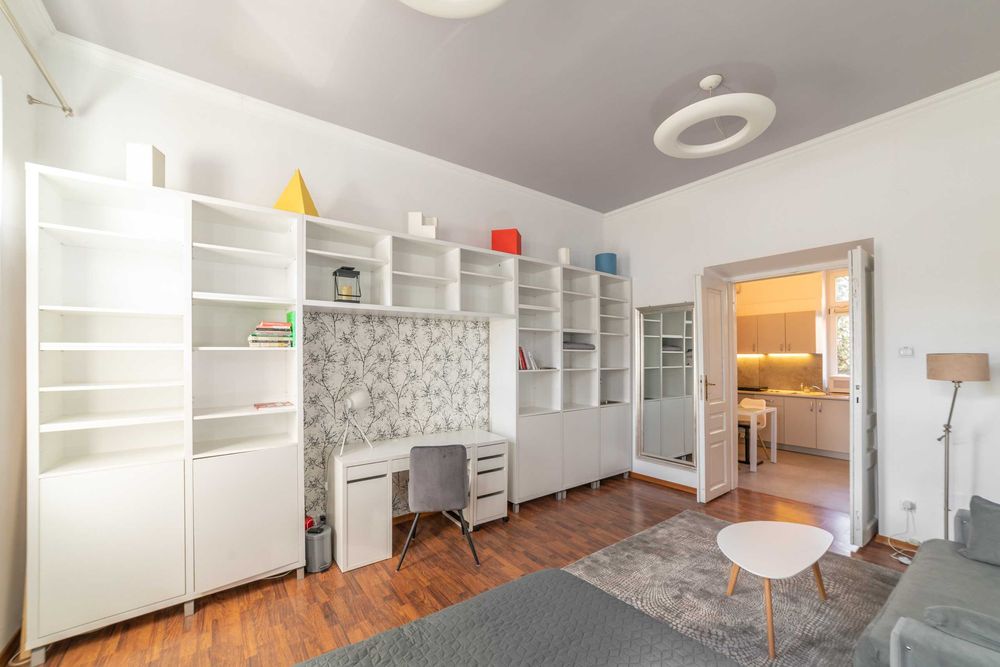 Właściciel sprzeda piękną kawalerkę 32,5m2