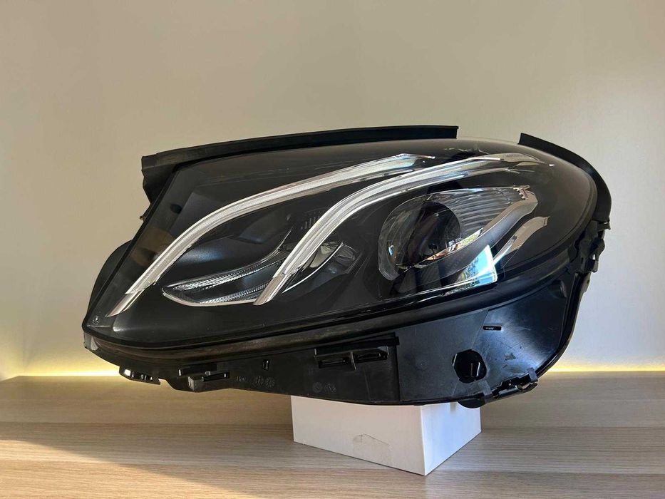 Farol / ótica Mercedes benz Classe E W213 - Esquerdo - Original LED High Performance