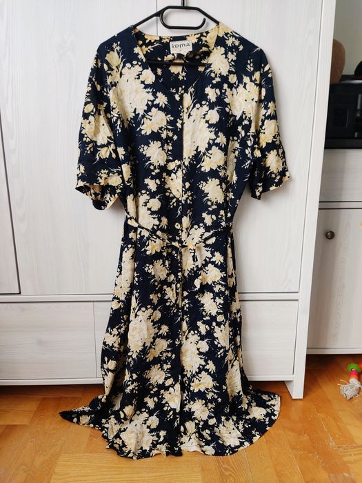 Długa sukienka plus size