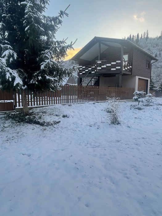 Будинок з басейном +Чан (Тухля)