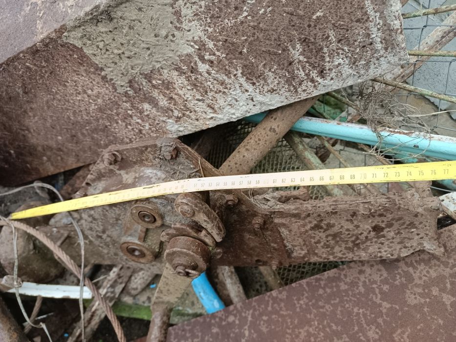 Домкрат рейковий