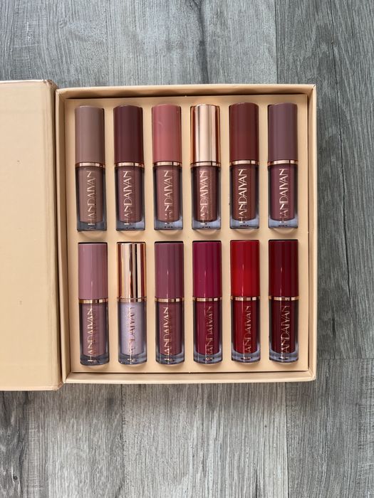 Zestaw pomadek do ust Shein NOWE