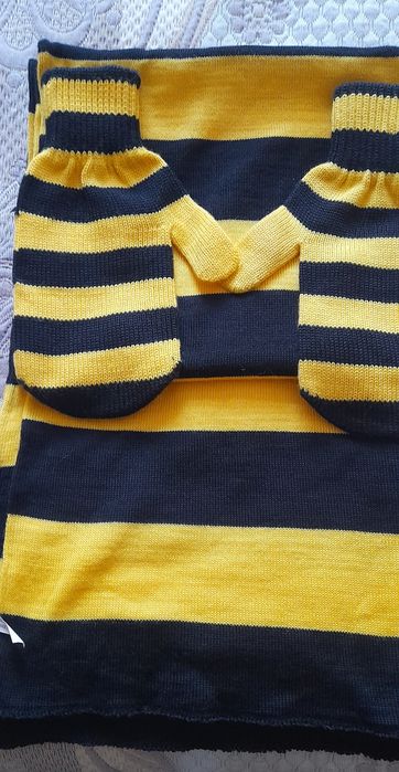 Шарф з рукавичками