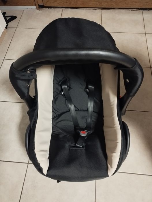 Nosidelko samochodowe