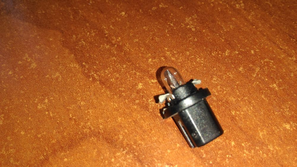 Лампочки производства Osram для мото авто техники.