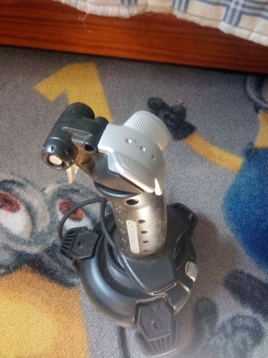 Comando de mão para jogos