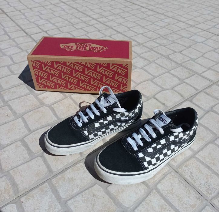 Tênis Vans checkered