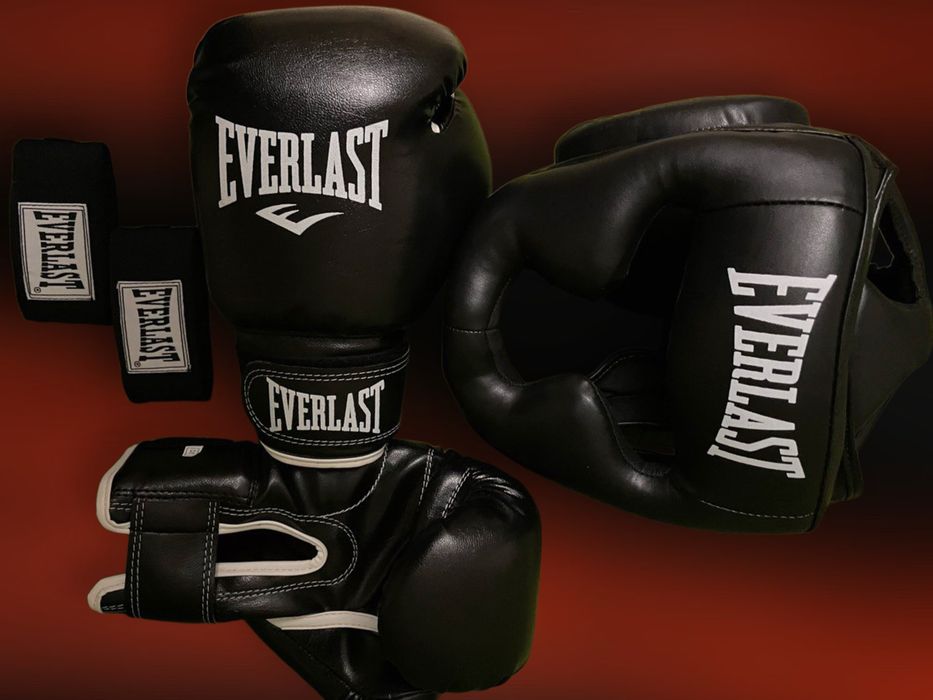 Боксерские перчатки, шлем для бокса единоборств, боксерские бинты